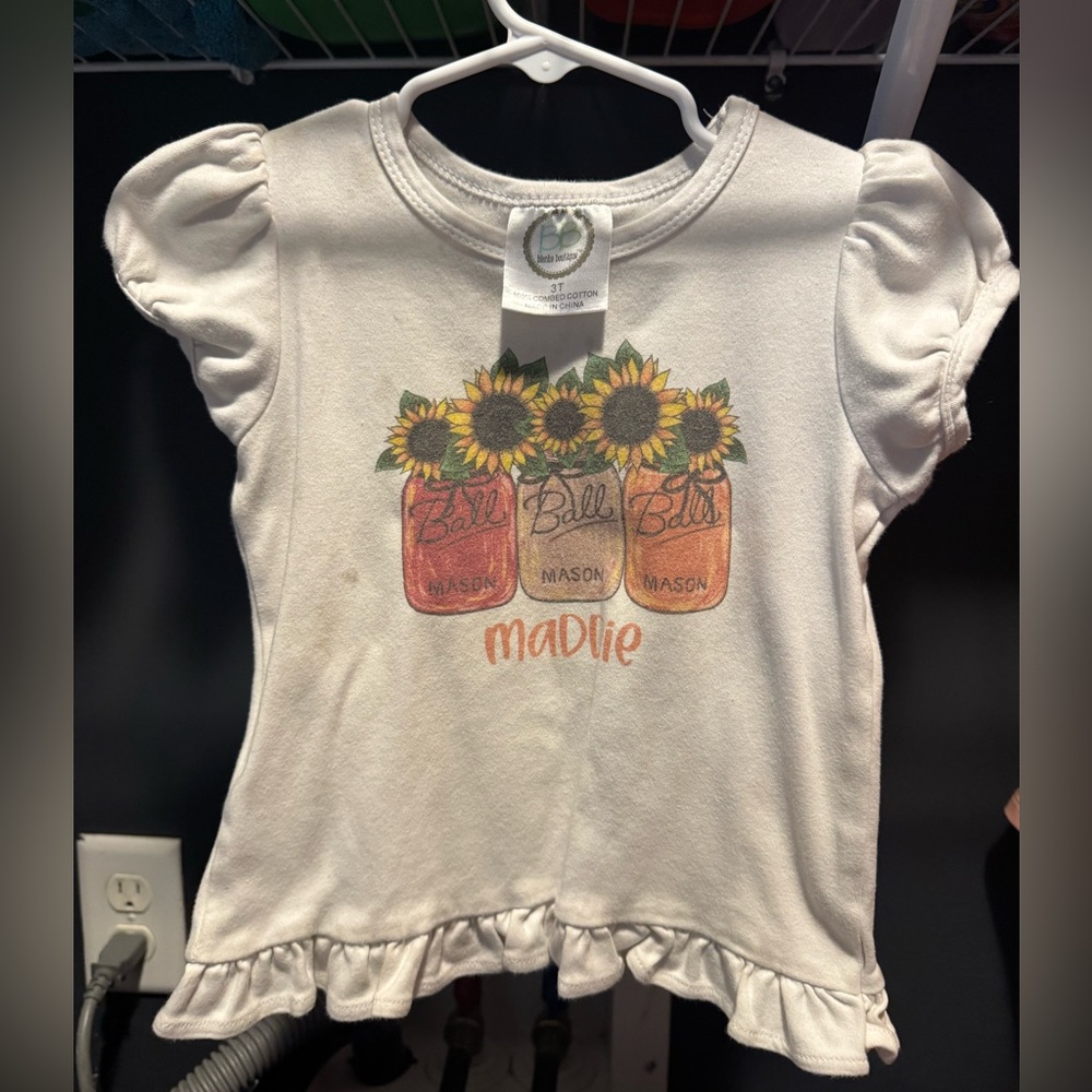 “Maddie” 3T mason jar shirt